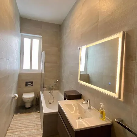 Maltese Garden Bed & Breakfast Mosta