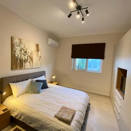 Maltese Garden Bed & Breakfast Mosta