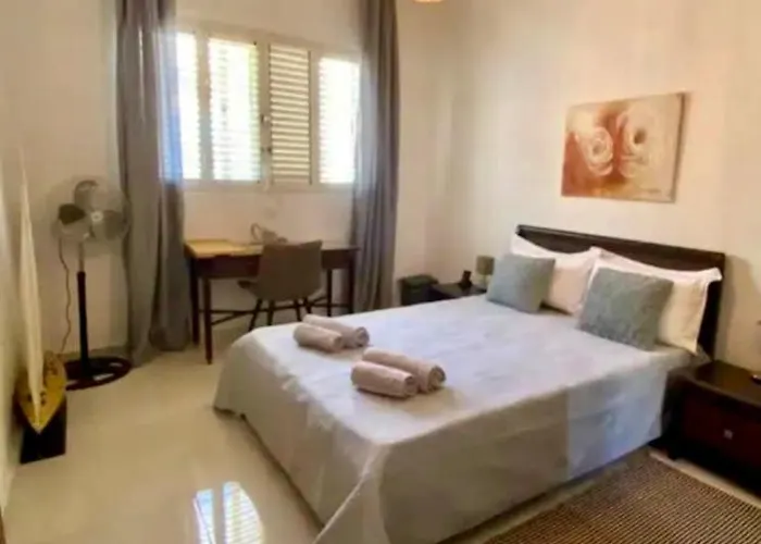 Maltese Garden Mosta