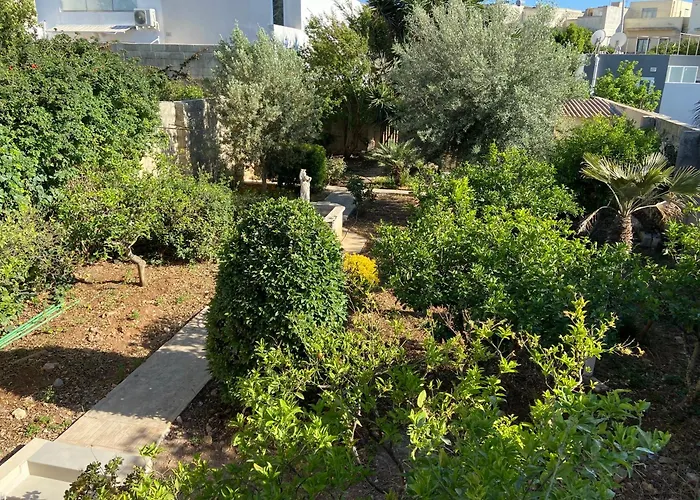 Frühstückspension Maltese Garden