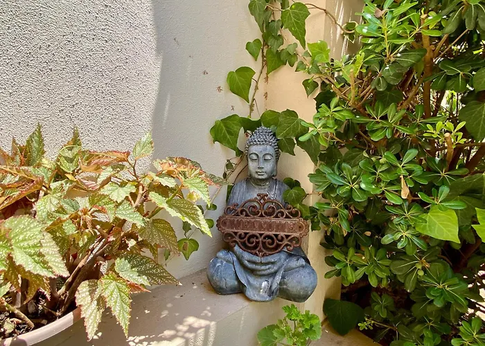 Maltese Garden B&B *